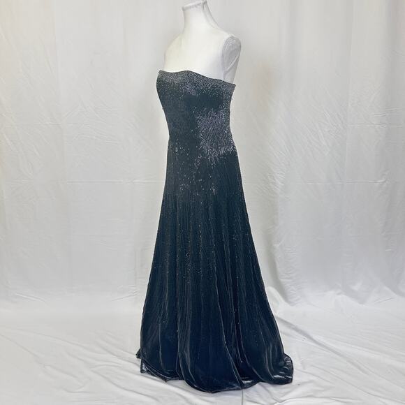 Strapless Sequin Evening Gown Elegant Black Formal Dress Size 6 - Picture 3 of 5